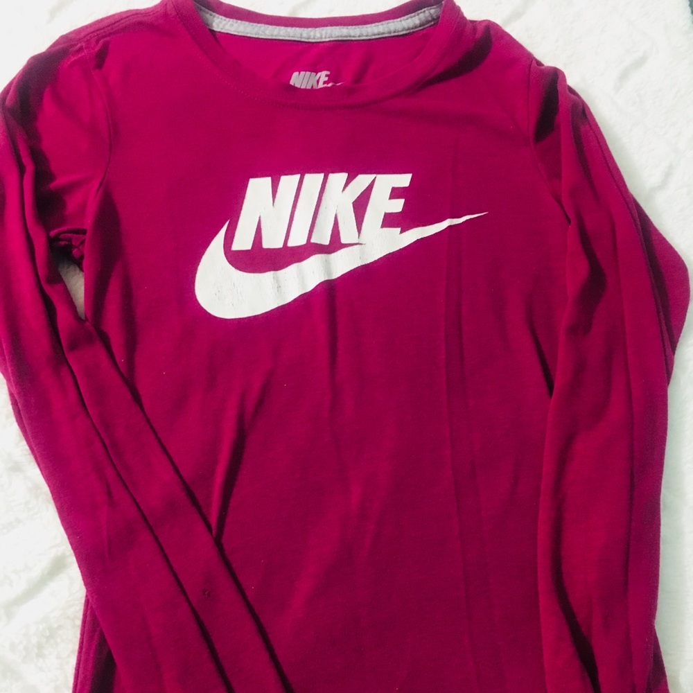 Nike long sleeve shirt